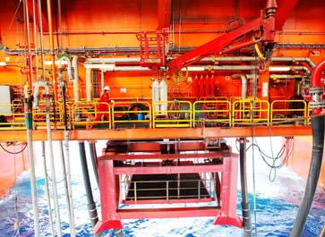 走近&ldquo;海洋石油981&rdquo;可抵御17級臺(tái)風(fēng)