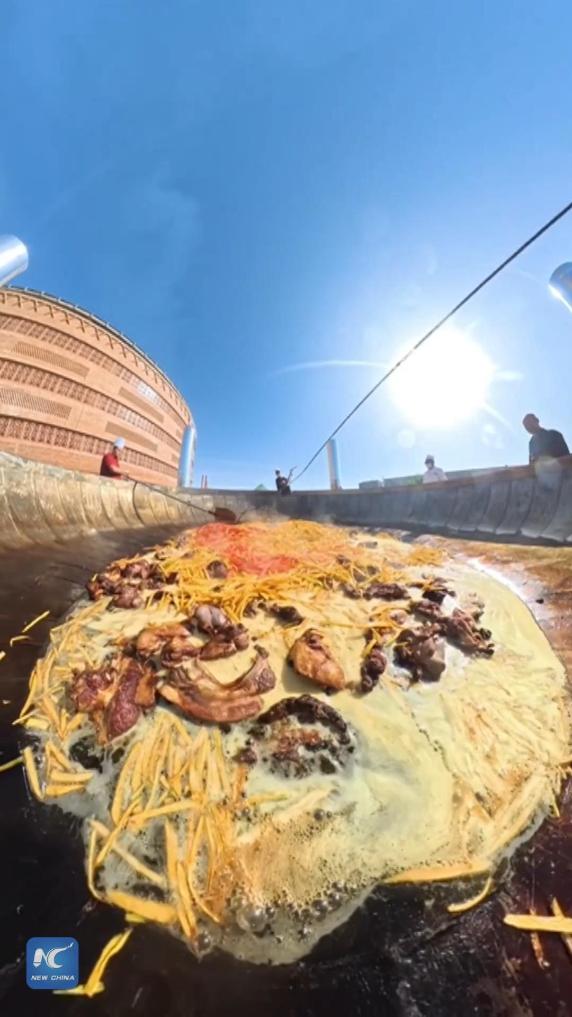 Ultra-size pilaf in Xinjiang that can make thousands of servings