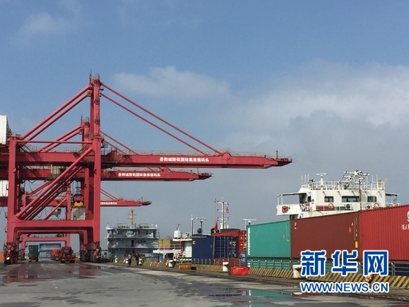 岳陽經(jīng)濟新圖景：通道路、重港口、優(yōu)布局