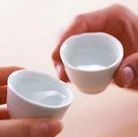 白酒勾兌風(fēng)波謎題待解：誤讀還是造假？