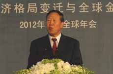 戴相龍