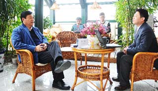 白山市委書(shū)記李偉：轉(zhuǎn)型發(fā)展 綠色崛起