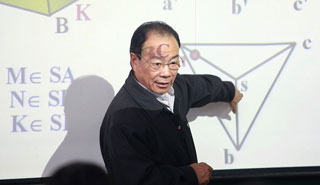 何玉林：用科研推動(dòng)經(jīng)濟(jì)發(fā)展的老教授