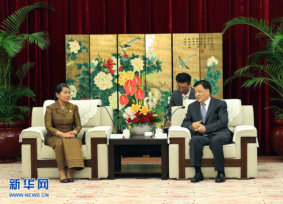 6月11日，中共中央政治局常委、中央書記處書記劉云山在福州會見來華出席金磚國家政黨、智庫和民間社會組織論壇的柬埔寨人民黨中央常委、副首相梅森安。新華社記者劉衛(wèi)兵攝