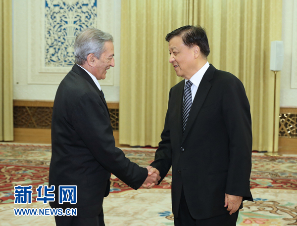 6月21日，中共中央政治局常委、中央書記處書記劉云山在北京會見古共中央書記處書記、國際關(guān)系部部長巴拉格爾率領(lǐng)的古巴共產(chǎn)黨代表團。新華社記者馬占成攝