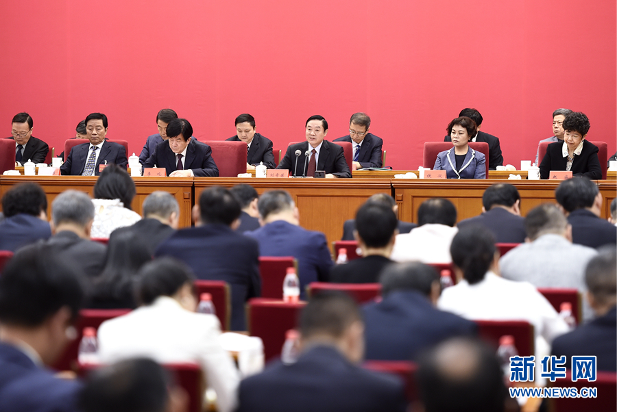 9月20日，中國電視藝術(shù)家協(xié)會(huì)第六次全國代表大會(huì)在北京召開。中共中央政治局委員、中央書記處書記、中宣部部長劉奇葆出席開幕式并講話。新華社記者 燕雁 攝