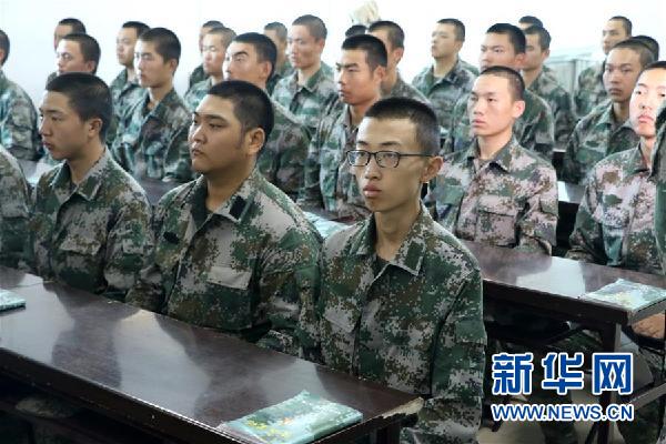 （十九大時光&middot;圖文互動）（1）青春，在夢想的引領(lǐng)下飛揚&mdash;&mdash;來自基層蹲點現(xiàn)場的報道