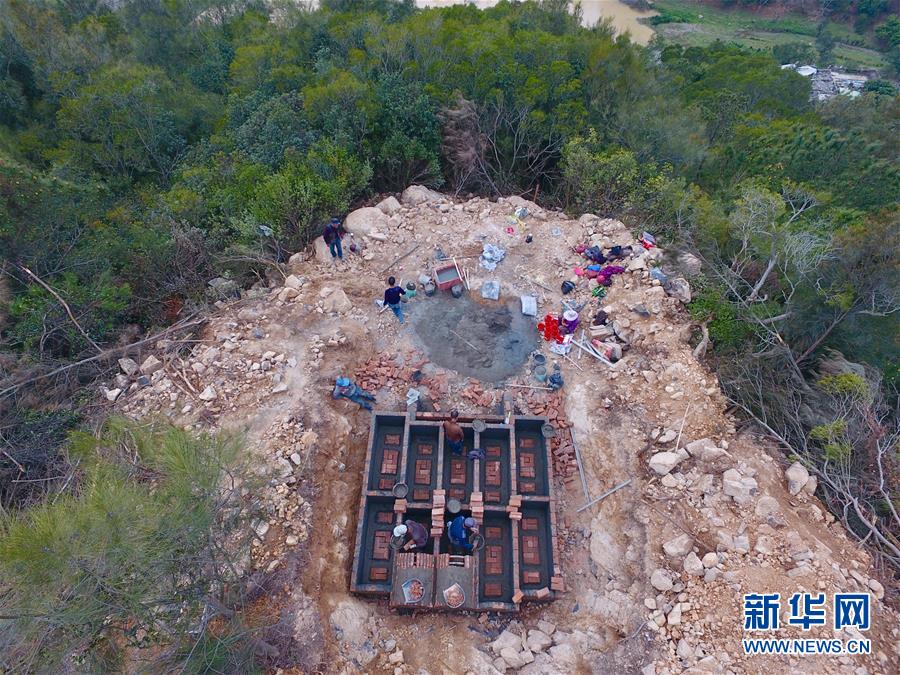 （新華視點(diǎn)&middot;圖文互動(dòng)）（2）福州沿海：密林深處、水庫(kù)旁邊，大片豪華活人墓偷偷建造&hellip;&hellip;