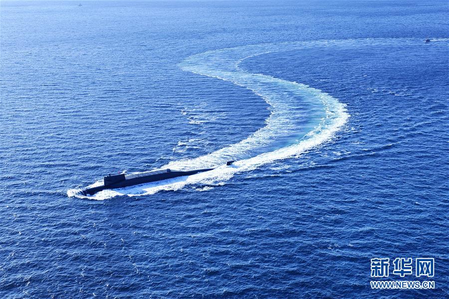 （人民海軍70年&middot;新華全媒頭條&middot;圖文互動(dòng)）（5）向著深藍(lán)出發(fā)&mdash;&mdash;獻(xiàn)給人民海軍成立70周年