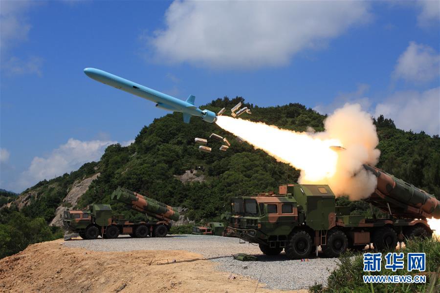 （新華全媒頭條&middot;人民海軍70年&middot;圖文互動(dòng)）（5）向海圖強(qiáng)春潮涌&mdash;&mdash;黨中央、中央軍委和習(xí)主席關(guān)心人民海軍建設(shè)發(fā)展紀(jì)實(shí)