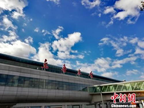 資料圖：烏魯木齊國際機(jī)場。 新疆機(jī)場集團(tuán)供圖