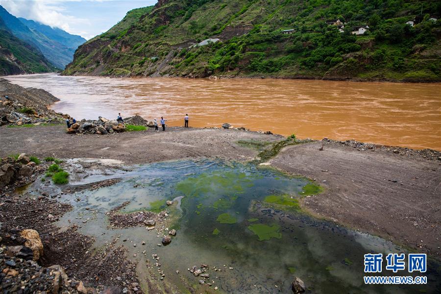 （壯麗70年&middot;奮斗新時(shí)代&mdash;&mdash;記者再走長(zhǎng)征路&middot;圖文互動(dòng)）（1）七天七夜，驚心動(dòng)魄&mdash;&mdash;皎平渡口永不消失的紅色記憶