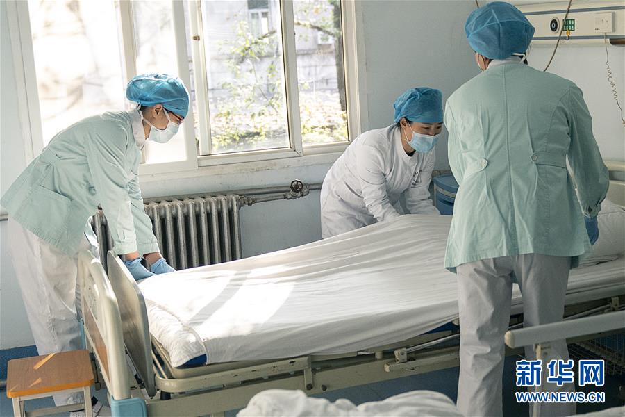 （新華全媒頭條&middot;圖文互動(dòng)）（10）著力治，加力控，全力防&mdash;&mdash;武漢防控疫情最新熱點(diǎn)追蹤