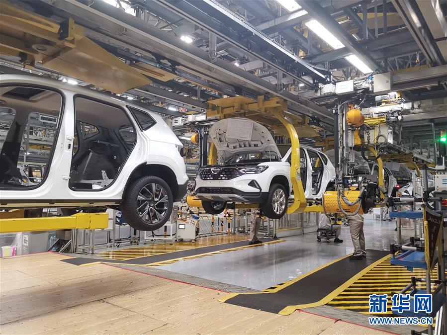 （在習(xí)近平新時(shí)代中國(guó)特色社會(huì)主義思想指引下&mdash;&mdash;新時(shí)代新作為新篇章&middot;習(xí)近平總書記關(guān)切事&middot;圖文互動(dòng)）（4）按下復(fù)工復(fù)產(chǎn)&ldquo;快進(jìn)鍵&rdquo;