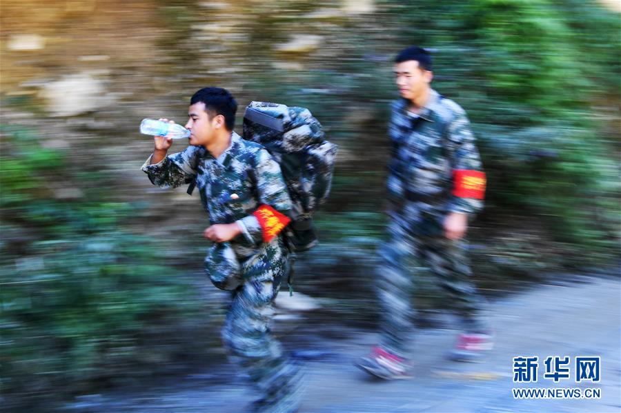 （防汛抗洪&middot;圖文互動）（11）七夕前夜，為莫諾村架起&ldquo;生命之橋&rdquo;