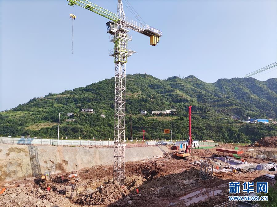 （走向我們的小康生活&middot;決戰(zhàn)決勝脫貧攻堅&middot;圖文互動）（4）&ldquo;萬里長江第一港&rdquo;的新藍圖