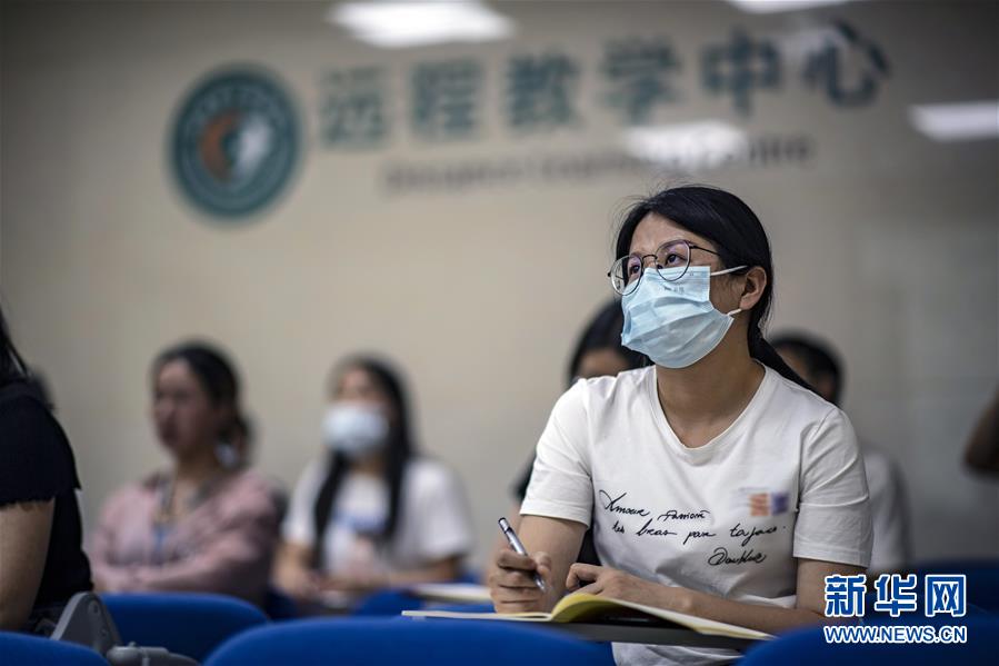 （新華全媒頭條&middot;走向我們的小康生活&middot;決戰(zhàn)決勝脫貧攻堅&middot;圖文互動）（7）決戰(zhàn)烏蒙&mdash;&mdash;中國消除千年貧困的一個縮影 