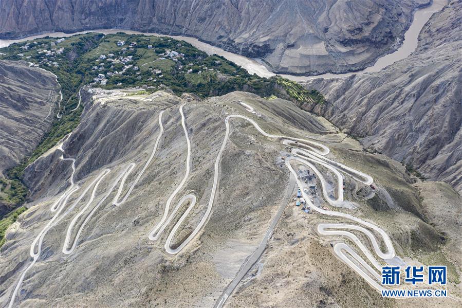 （西藏昌都解放70周年&middot;圖文互動(dòng)）（1）怒江峽谷深處：百年東壩民居見證民族文化交流融合