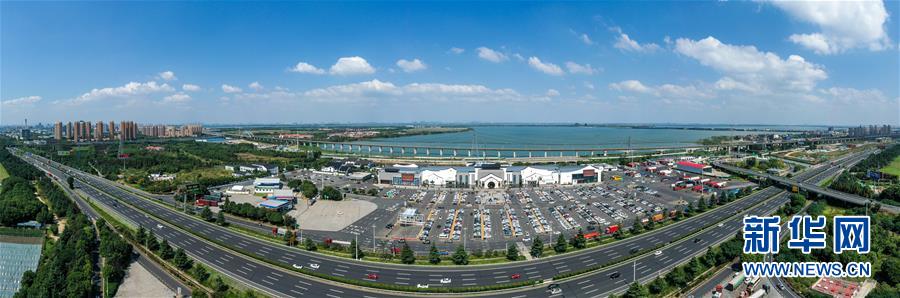 （新華全媒頭條&middot;圖文互動）（7）流動中國折射復(fù)蘇新氣象&mdash;&mdash;透視&ldquo;十一&rdquo;黃金周