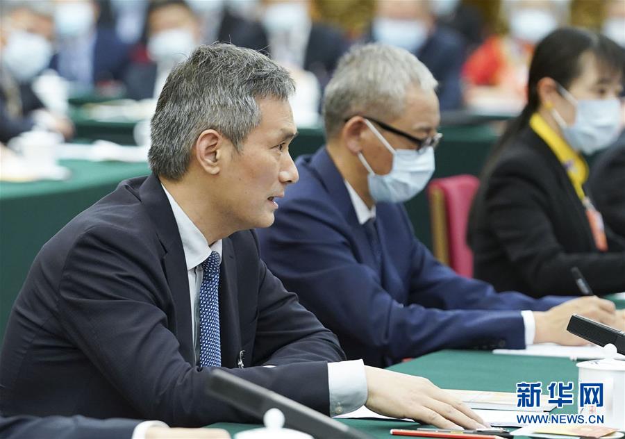 （習(xí)近平的小康故事&middot;新華網(wǎng)&middot;圖文互動(dòng)）（8）&ldquo;真正解決好基層群眾看病難、看病貴問題&rdquo;&mdash;&mdash;習(xí)近平和群眾健康的故事