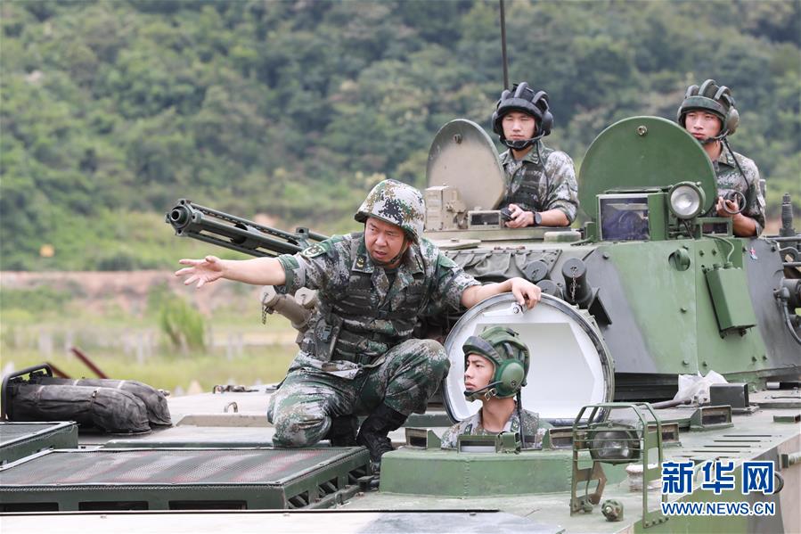 （圖文互動）（1）新時代的&ldquo;勝戰(zhàn)先鋒&rdquo;&mdash;&mdash;第72集團軍某旅兩棲裝甲技師譚斌生死沖鋒盡顯勝戰(zhàn)本色