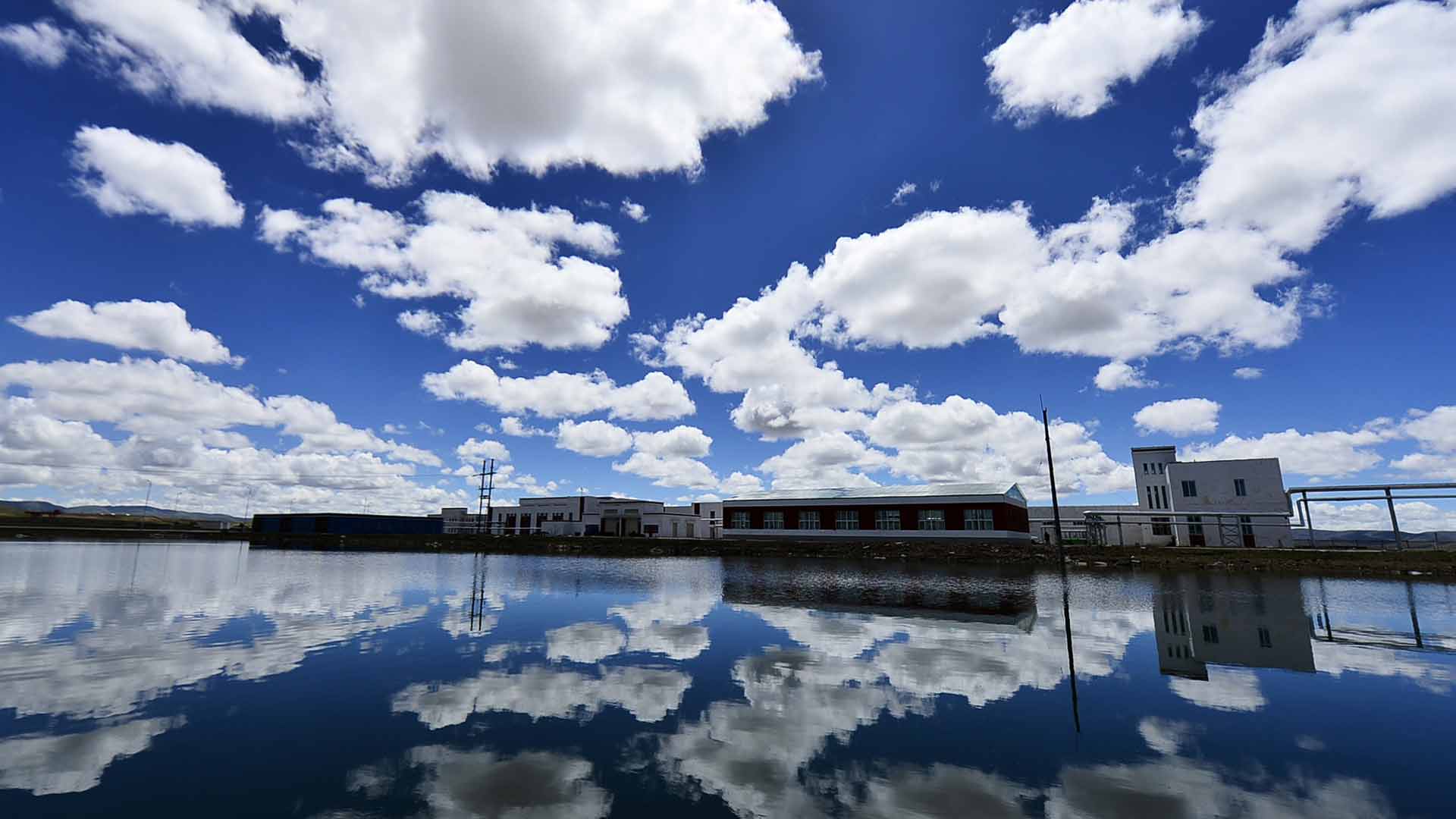 鐵路時(shí)代的雪域高原&mdash;&mdash;青藏鐵路通車(chē)10周年