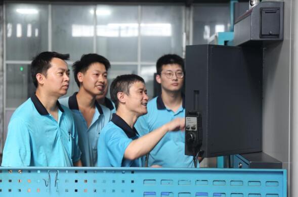 平凡的崗位，不平凡的業(yè)績！&mdash;&mdash;習(xí)近平總書記重要講話激勵(lì)各行各業(yè)勞動(dòng)者建功新時(shí)代