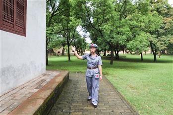 &ldquo;再走長(zhǎng)征路&rdquo;上的紅色講解員