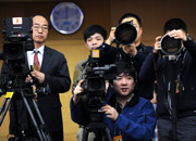 媒體記者做采訪準備