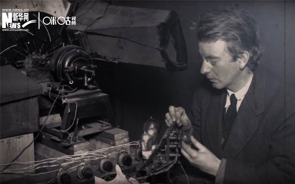 1926年1月26日，貝爾德進行了一次成功的電視放映