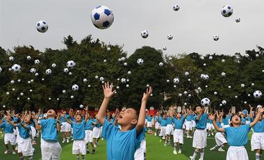 到校園去！國產(chǎn)體育品牌的&ldquo;市場下沉&rdquo;之路走得順暢嗎？