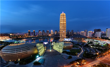 馬拉松城市觀察| 一場馬拉松，讓鄭州這個龍頭高高揚起