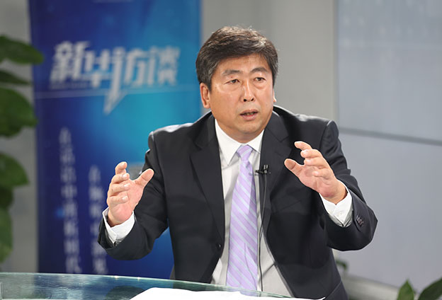 最根本的就是錢從哪里來、人往哪里去。