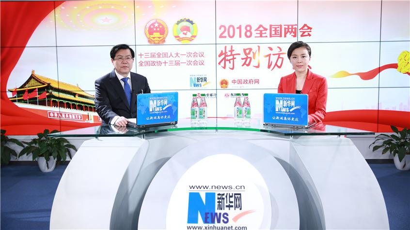 曾文明：推動(dòng)各方力量向脫貧攻堅(jiān)聚合，堅(jiān)決打贏脫貧攻堅(jiān)硬仗