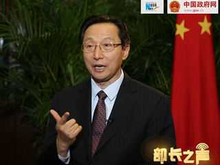 輪作休耕本質(zhì)上是讓耕地休養(yǎng)生息，更重要的是有利于提高糧食產(chǎn)能。