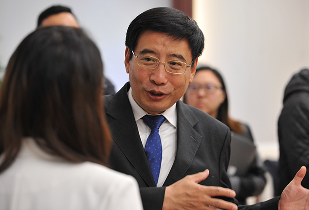 進一步打破電信、軍工領域民營企業(yè)準入障礙