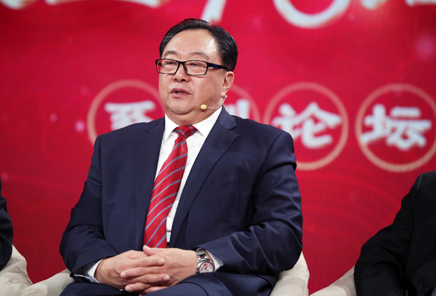 國(guó)投未來(lái)就是要實(shí)實(shí)在在地往老百姓最關(guān)心的醫(yī)藥、質(zhì)量、健康養(yǎng)老、環(huán)境治理等方面轉(zhuǎn)型