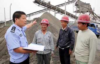 當(dāng)前我國安全生產(chǎn)形勢表現(xiàn)為&ldquo;雙重疊加&rdquo;特點