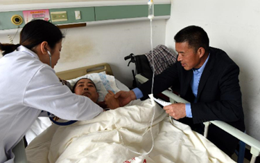 兩會(huì)晨評(píng)：看病難該如何解決？