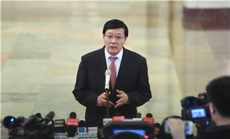 全國社保基金理事會(huì)理事長(zhǎng)樓繼偉接受采訪