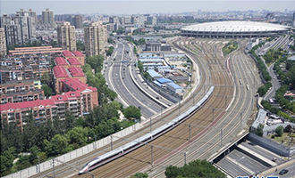 前進，向著偉大復(fù)興的中國夢！&mdash;&mdash;寫在黨的十九大召開之際