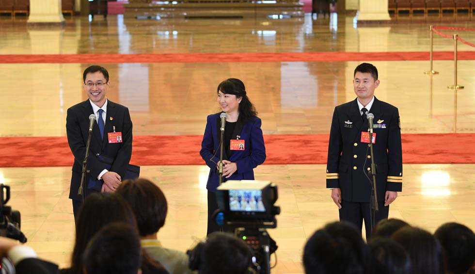 孟祥飛、李媛、曹先建接受采訪