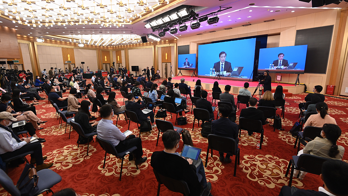 初夏&ldquo;回歸&rdquo;，今年全國兩會怎么開？