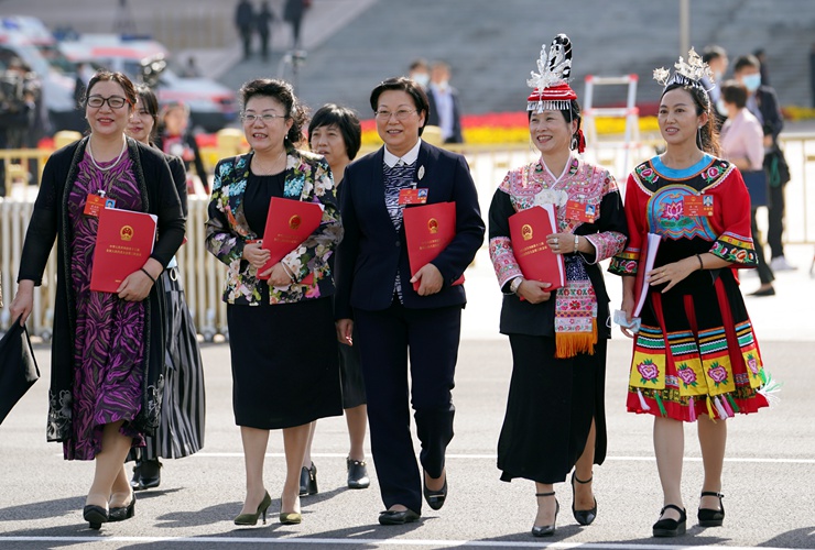 新華社社評：凝心聚力再出發(fā)，砥礪奮進(jìn)新征程 &mdash;&mdash;寫在十三屆全國人大三次會議閉幕之際