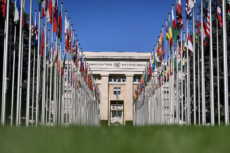 新華社評(píng)論員：擔(dān)當(dāng)歷史責(zé)任，共創(chuàng)歷史偉業(yè)&mdash;&mdash;評(píng)習(xí)近平主席在第七十五屆聯(lián)合國大會(huì)一般性辯論上的重要講話