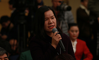 香港大公報(bào)、文匯報(bào)記者提問(wèn)