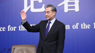 外交部部長王毅在記者會(huì)現(xiàn)場(chǎng)