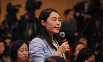 經(jīng)濟(jì)日報、中國經(jīng)濟(jì)網(wǎng)記者提問