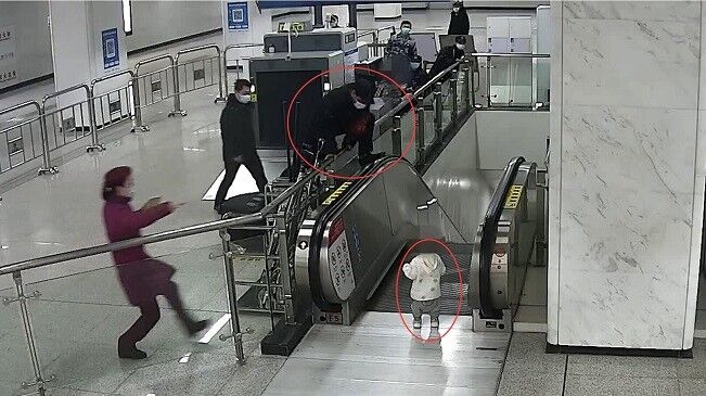 你飛身跳躍的樣子，真帥！