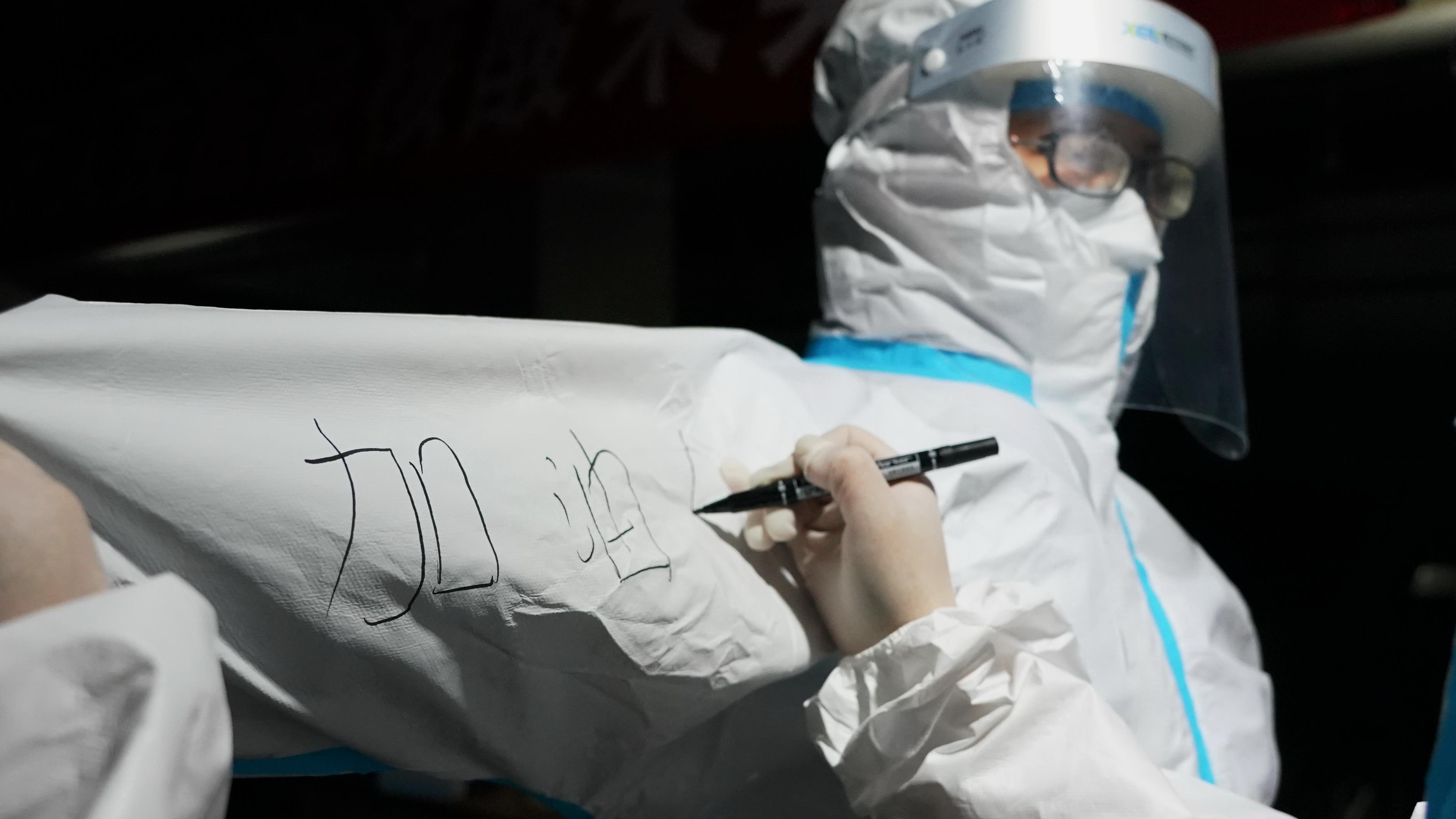 堅(jiān)守抗疫崗位的他們，就在我們身邊